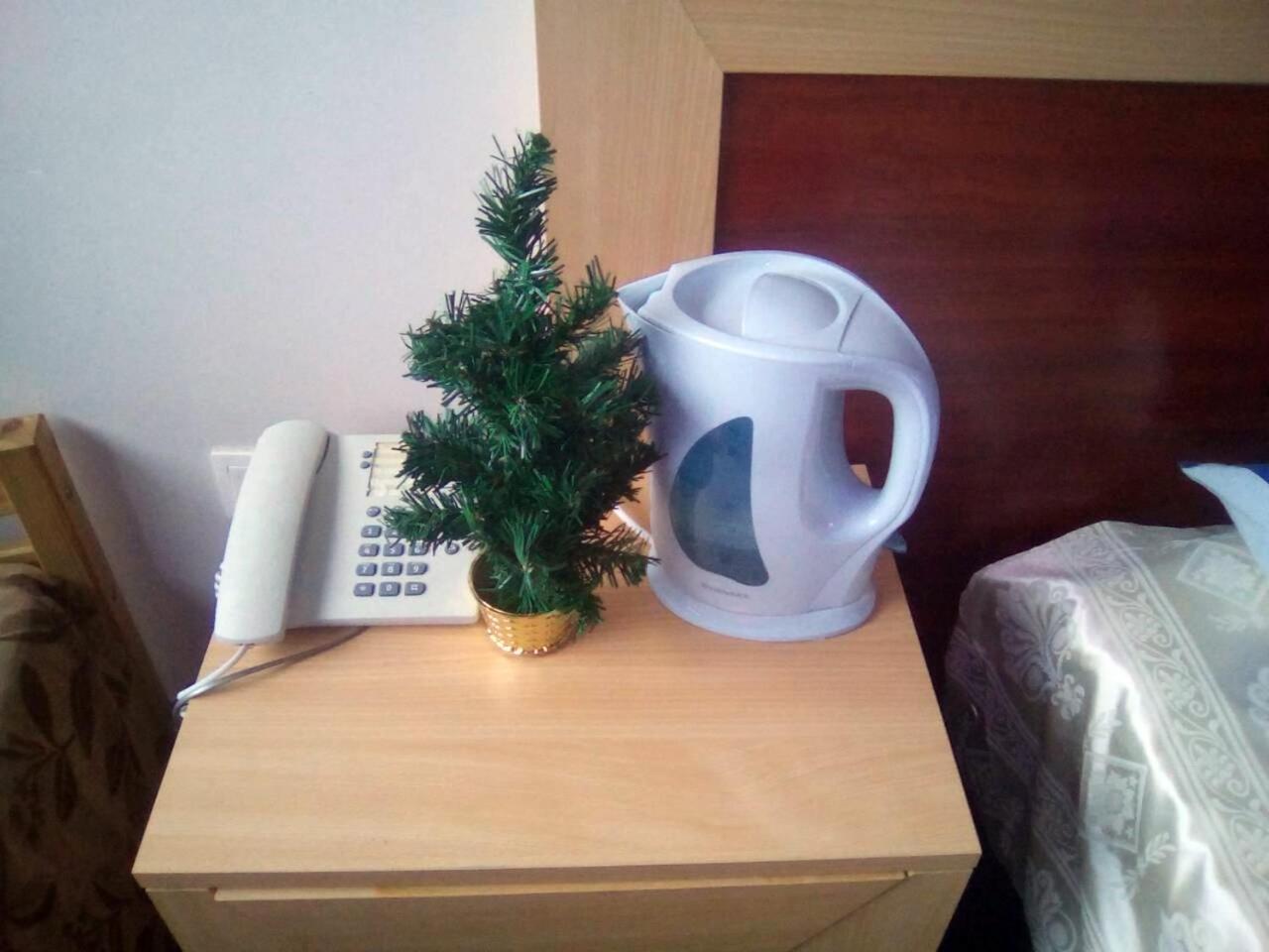 Tanagra Hotel Vilnius Buitenkant foto
